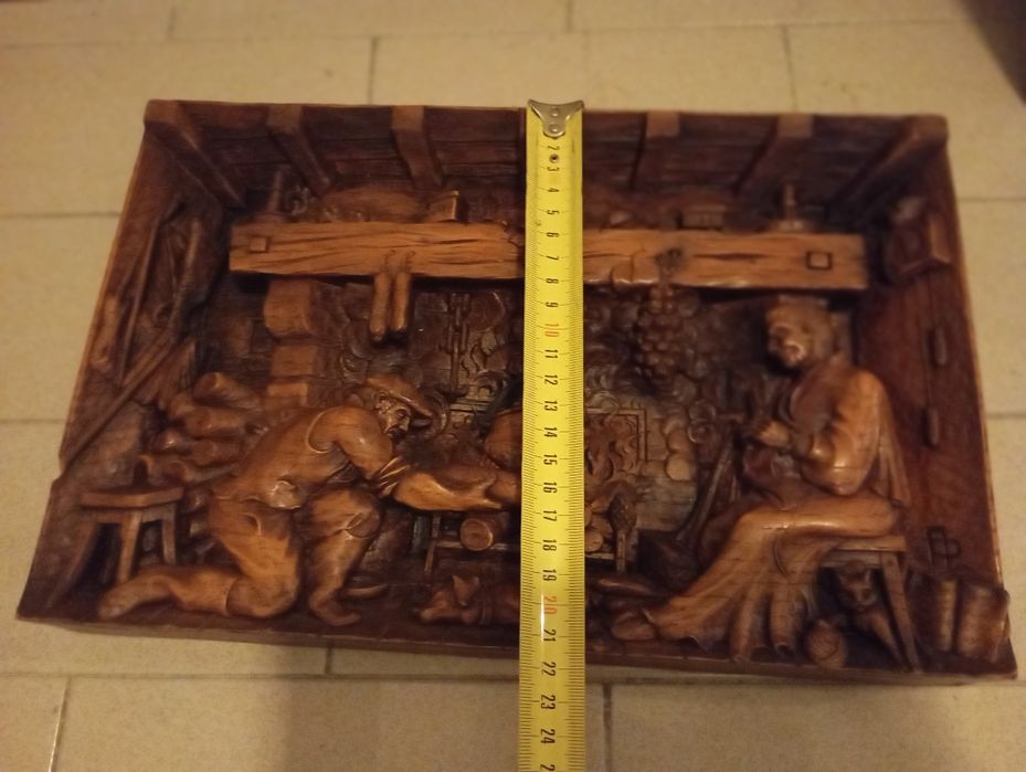 3 quadros esculpidos em madeira entalhada