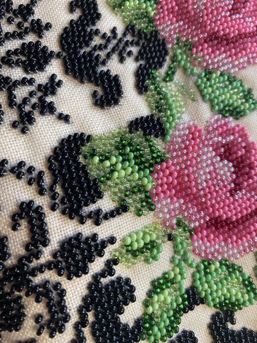 Вишите бісером плаття