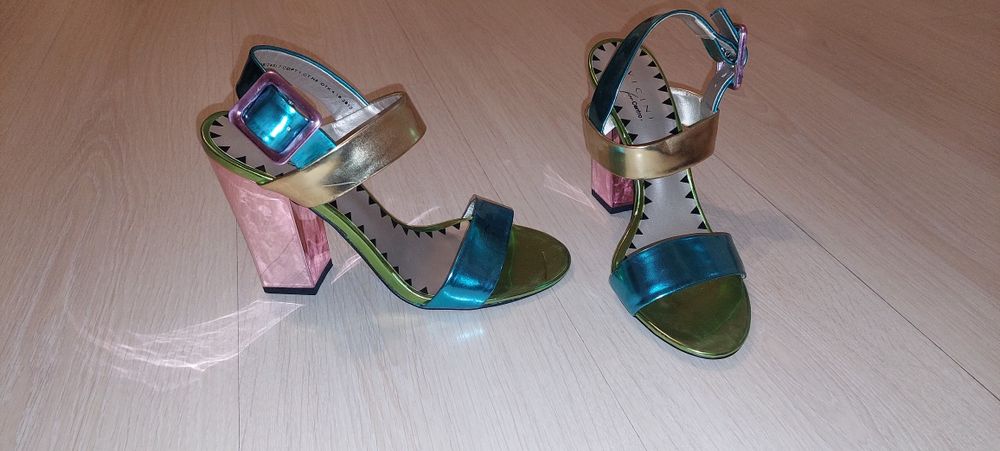 Sandały damskie rozmiar 38