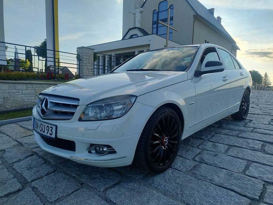 Mercedes c180 kompresor avantgarde xenon skóry nowy rozrzad