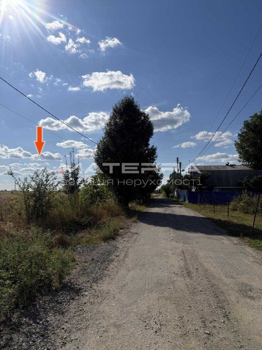 Забір'я продаж ділянки 10 соток з світлом та газом