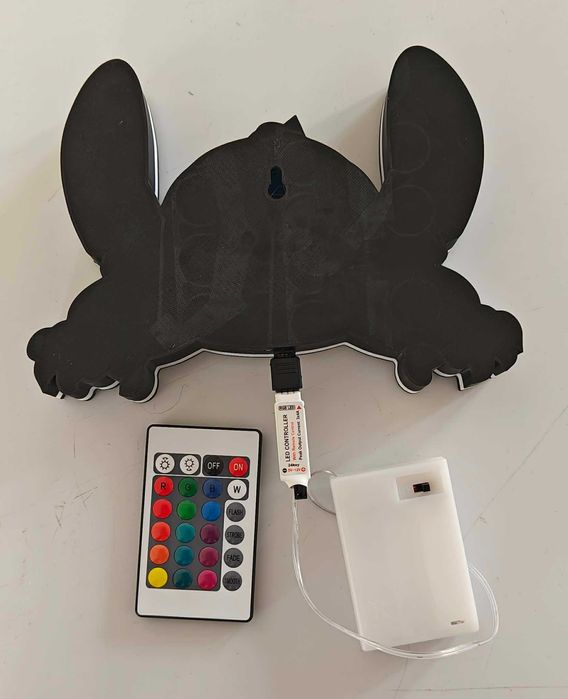Candeeiro Stitch LED com Comando – Decoração Quarto / Gaming / Criança