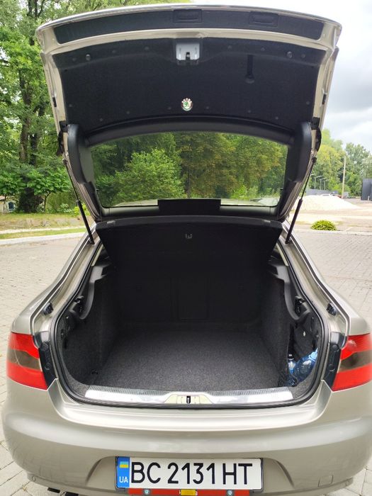 Skoda SuperB 2010 року