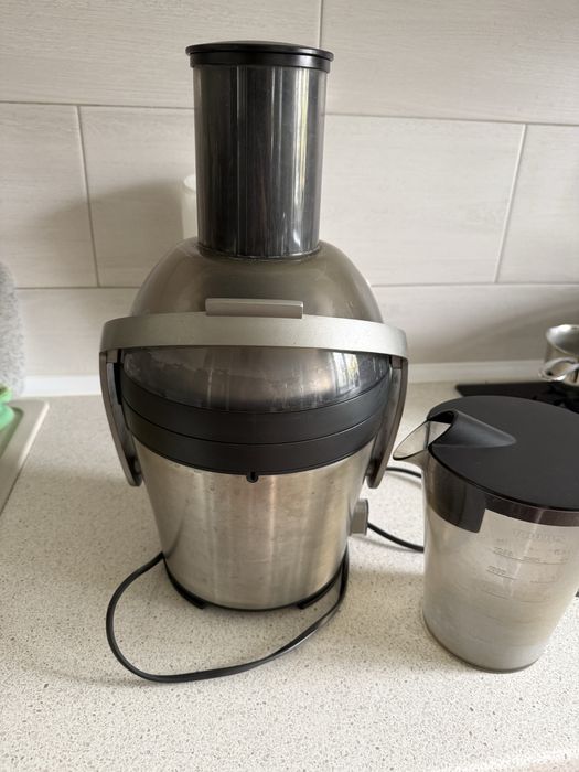 Соковыжималка Philips HR1871