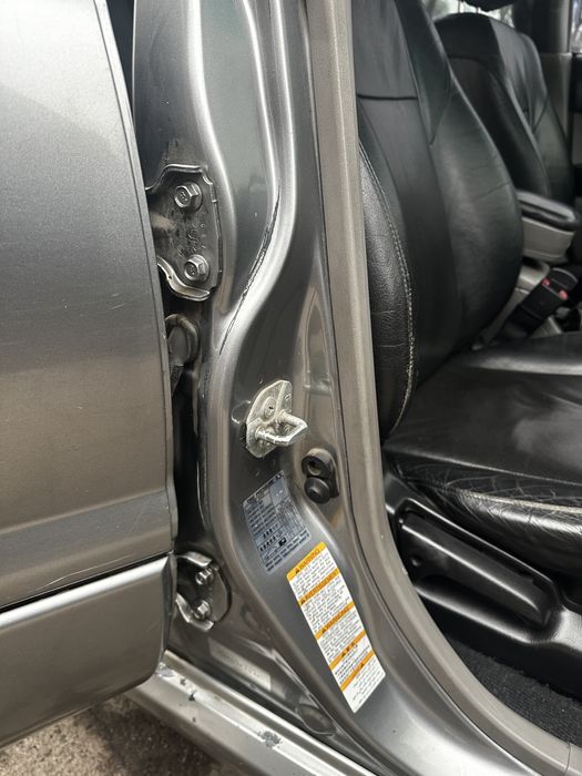 Продам машину Subaru Forester