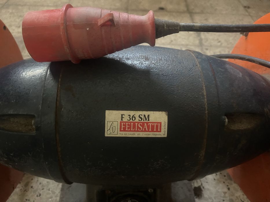 Esmeril trifasico duplo Felisatti