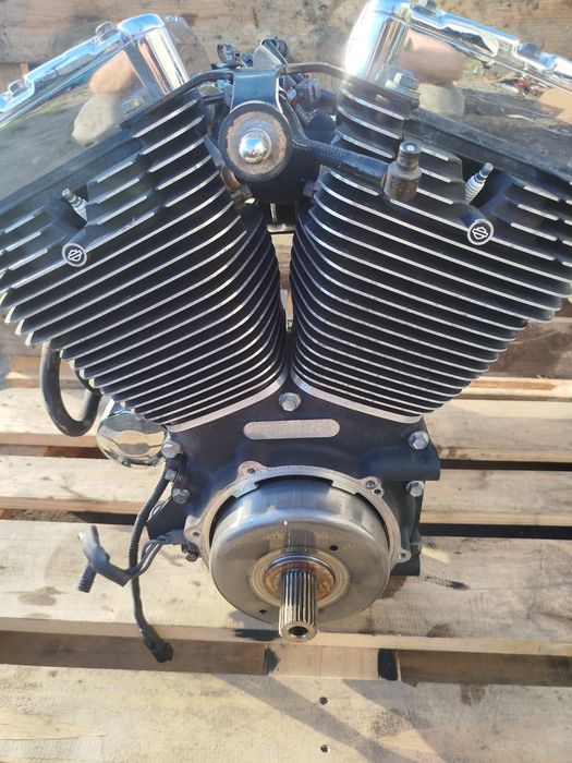 Harley Davidson touring street glide road King electra tc103 - silnik