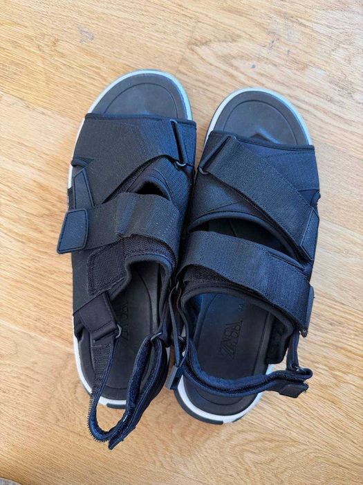 Чоловічі сандалі Zara 44 р.