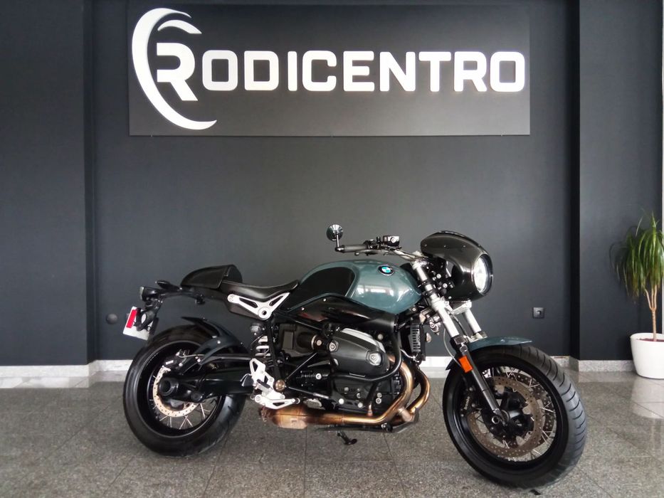 BMW R nineT