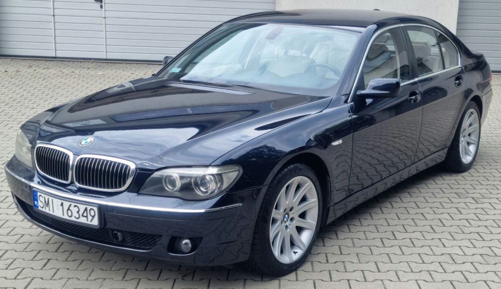 BMW Seria 7 Doinwestowana, 2kpl kół, ważne opłaty, bardzo zadbana.
