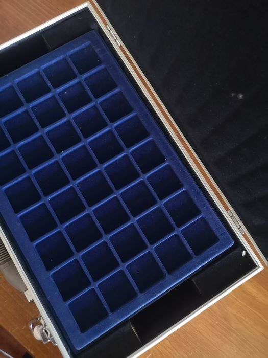 Mala transporte moedas medalhas