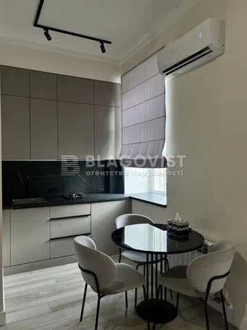 Дизайнерська квартира в Центрі! Продаж! 43м2