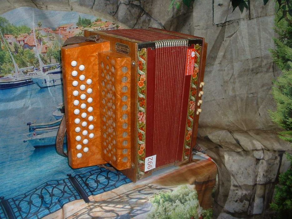 Concertina Avenda N .992