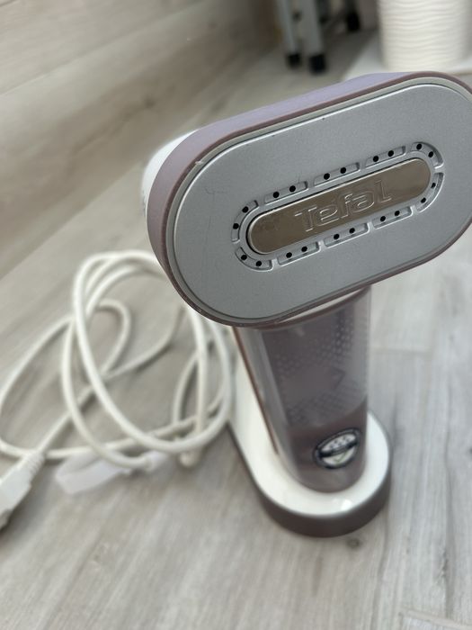 ручний відпарювач Tefal Pure Force 2-в-1 (модель DT8720E0)