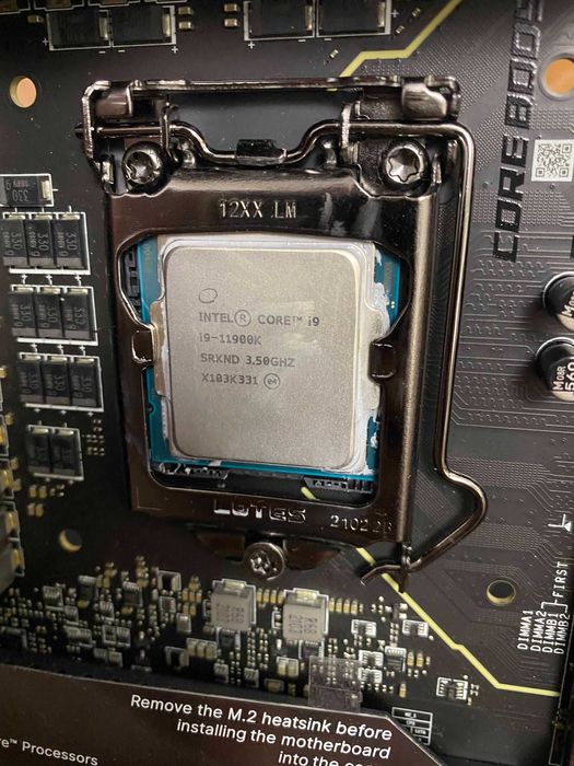 материнка MSI MEG Z590 GODLIKE + CPU i9 11900K LGA1200 + ASUS ROG 360