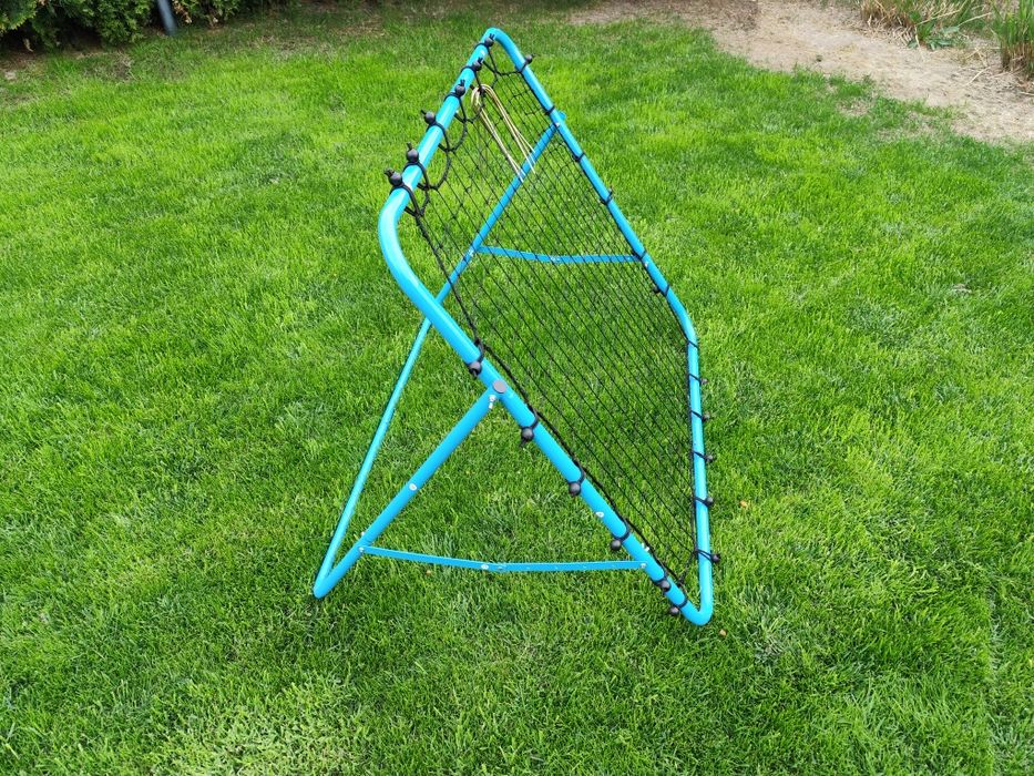 Rebounder trener do piłki prawie nowy