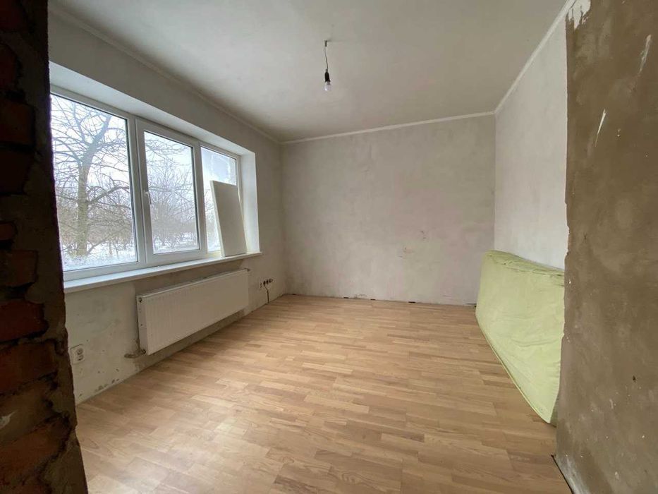 Продається 2 поверховий будинок в Літині 2342