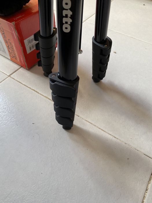Tripé Manfrotto