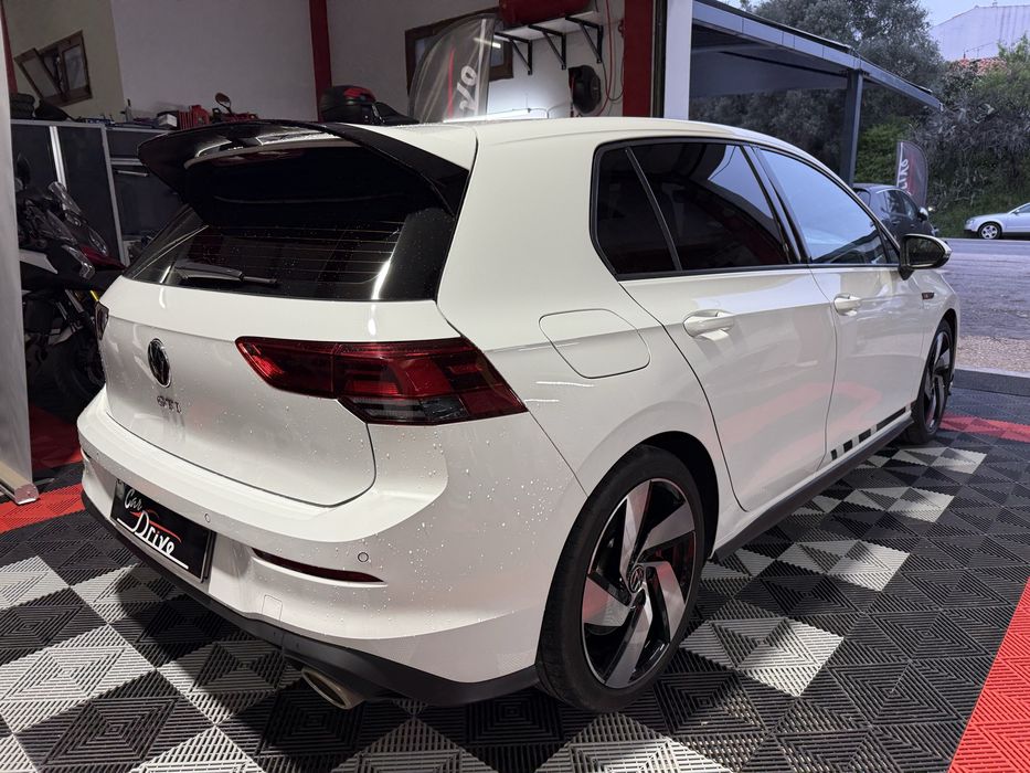 Volkswagen vw Golf 8 2.0 GTI 300CV