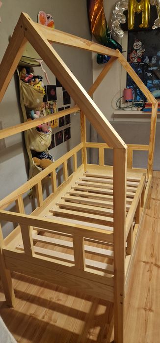 Oddam za darmo jeszcze dziś łóżko domek dla dziecka