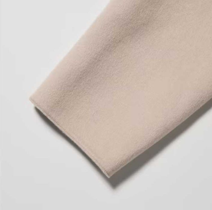 Коротке пальто uniqlo