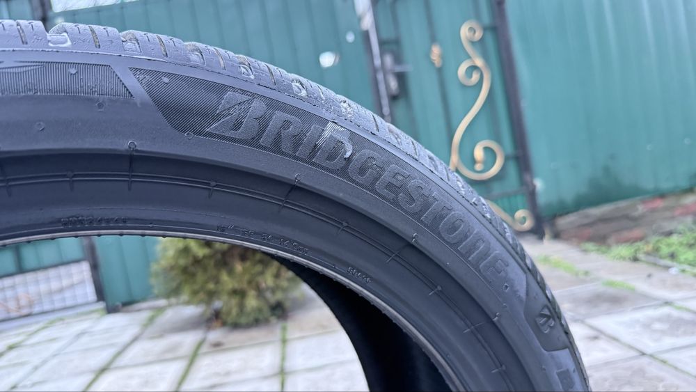 Резина Bridgestone Blizzak 6 225/45 r18