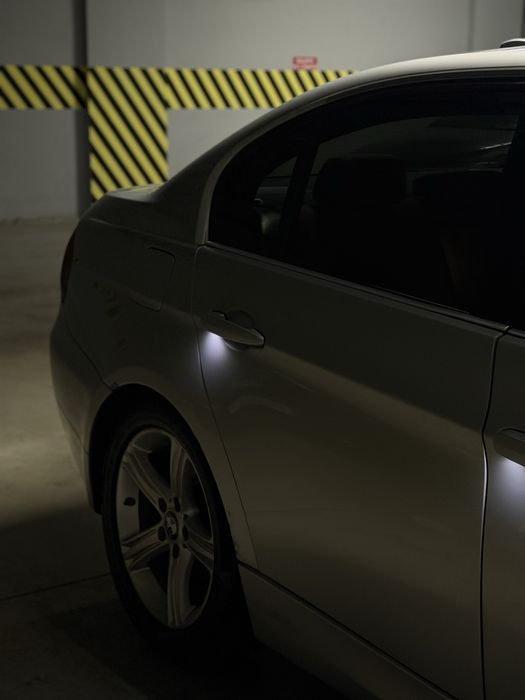 BMW 325I 2005 VIN WBAVB11020KT60229 фото оголошення 7 з 8
