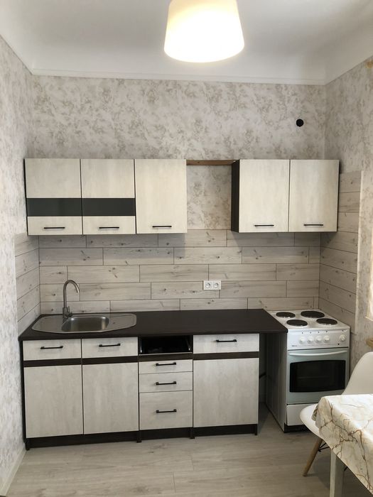 Сдам квартиру метро Южд