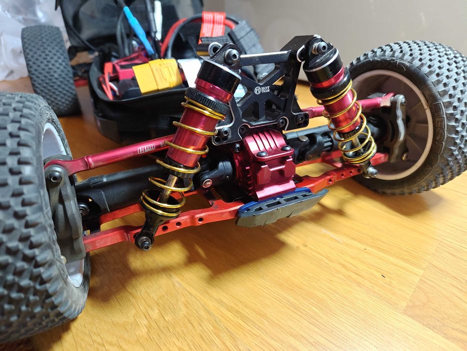 Traxxas Jato 4x4 VXL 1/8 doinwestowany