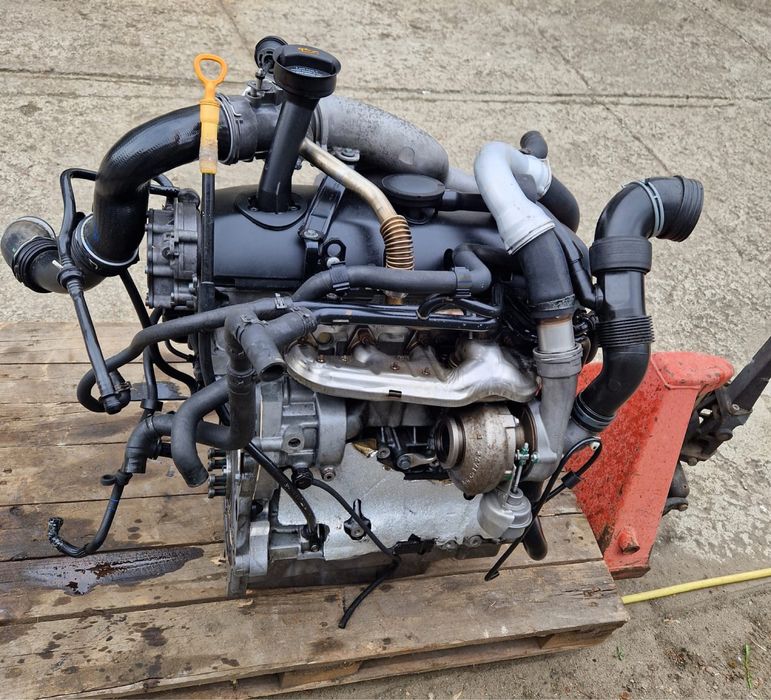 Silnik kompletny vw t5 2.5 tdi ozn. AXE. przeb 167tys. Gwarancja