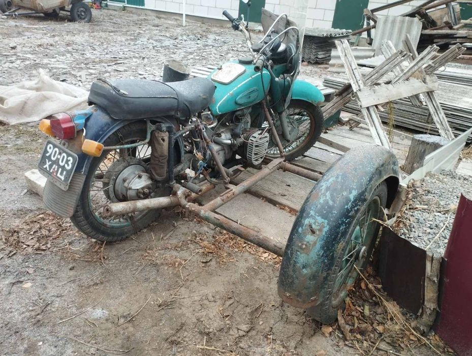 Мотоцикл К-750 з документами