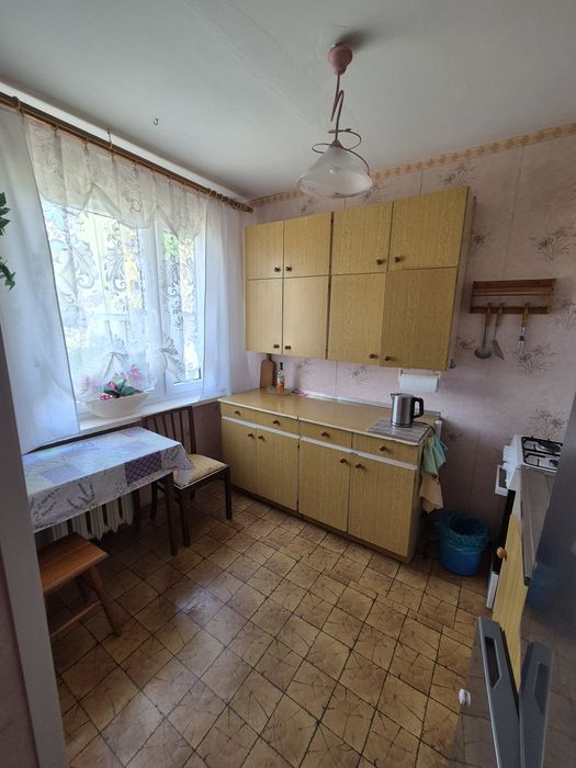 Wynajem kawalerki 33 m² na parterze Bielawa z piwnicą - Widok 2