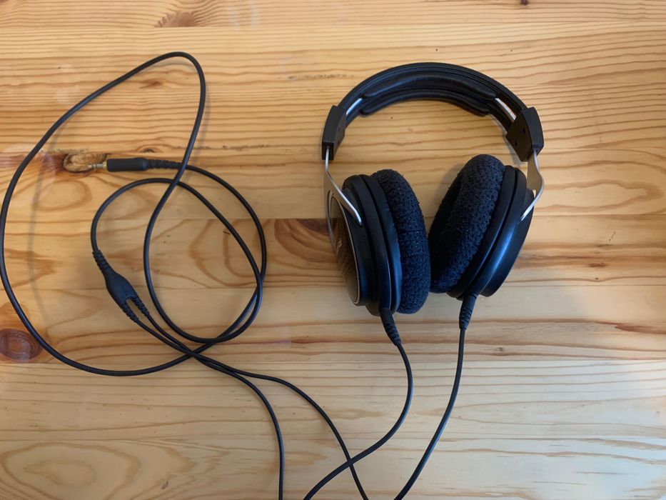 Słuchawki SHURE SRH1540 premium closed back headphones