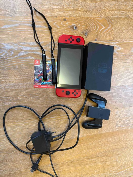 Nintendo Switch (2017)