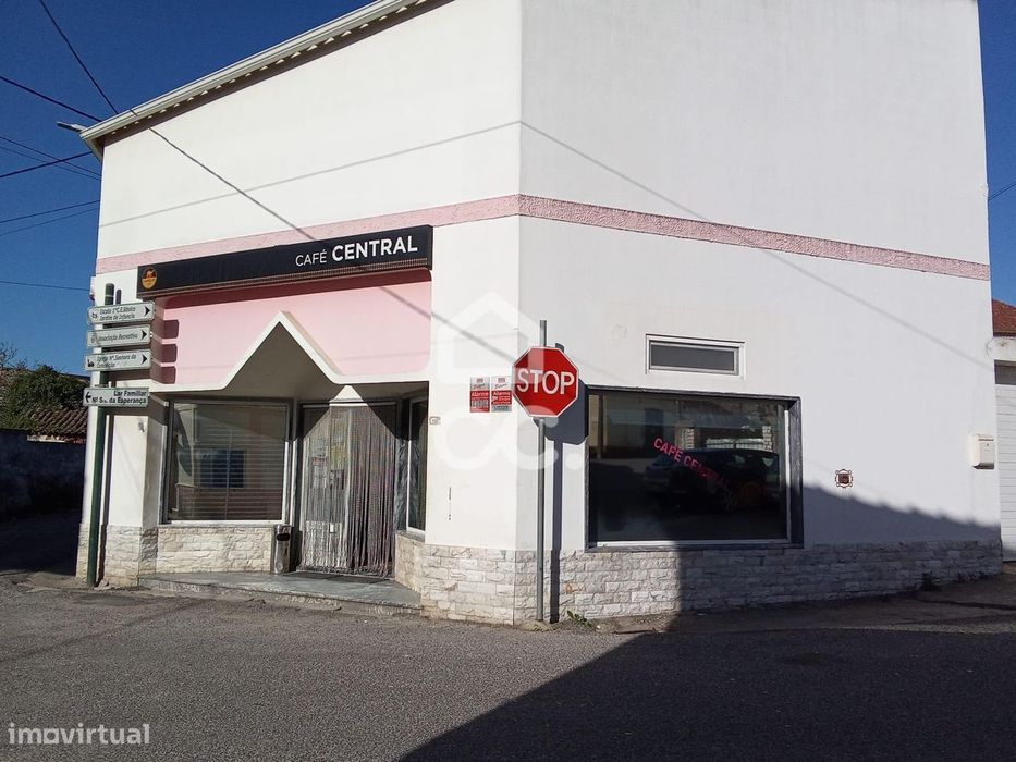 Espaço Comercial para Arrendamento no Bombarral – Delgada