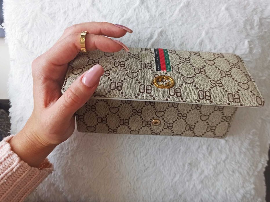 Portfel damski 2025 markowy beżowy monogram - TANIO!