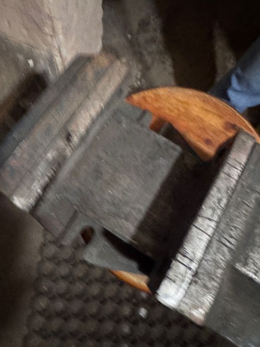 Imadło imadło 160 mm maszynowe