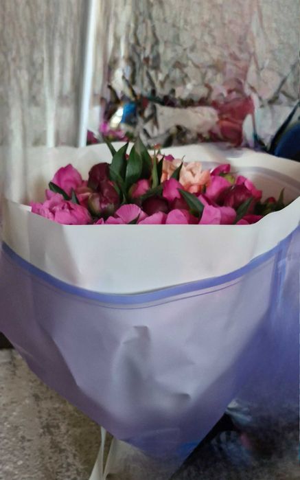Піони букет бутон