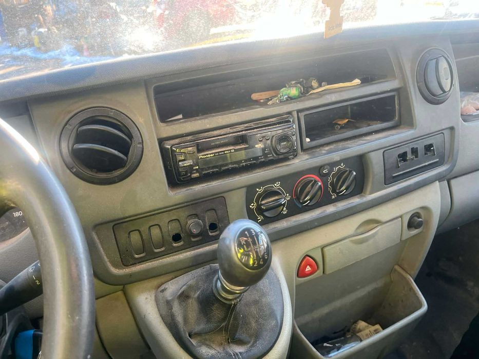 Renault Master rok 2008