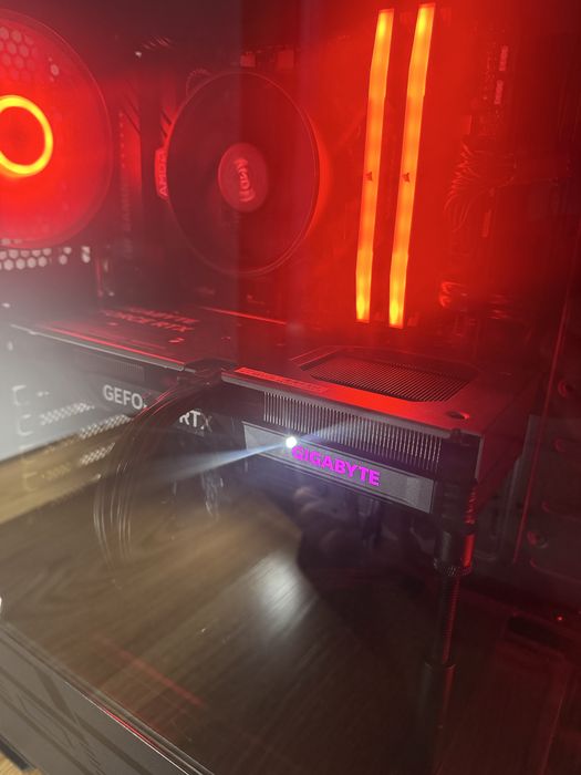 Torre gaming RTX 4060 ryzen 5600