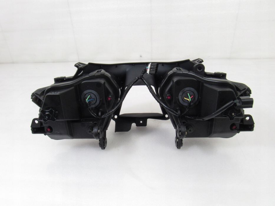 lampa przód / reflektor honda cbr 1000 rr