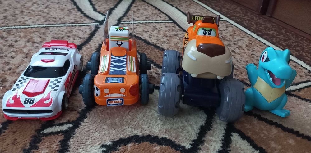 Машинкидля хлопчика