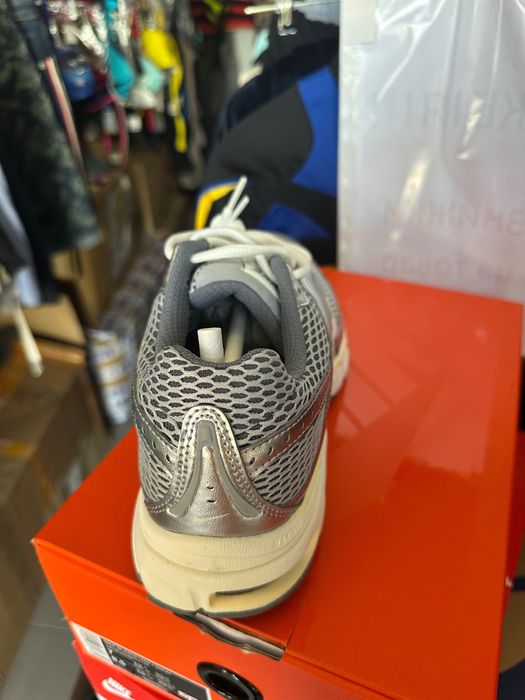 Nike Air Max Moto 2K