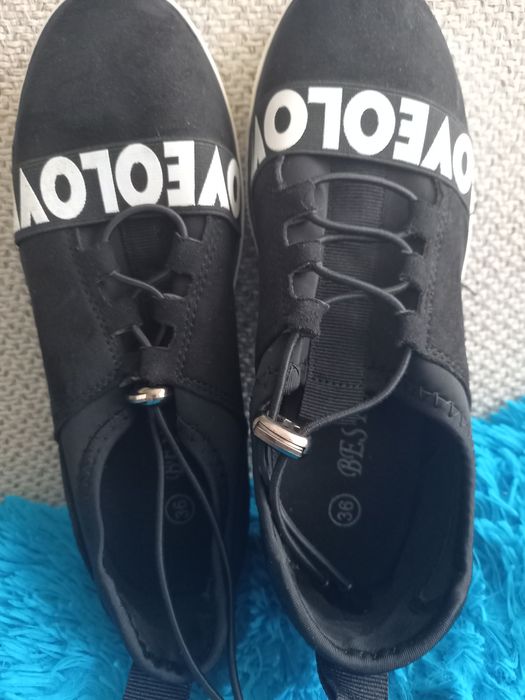 Trampki czarno-biale