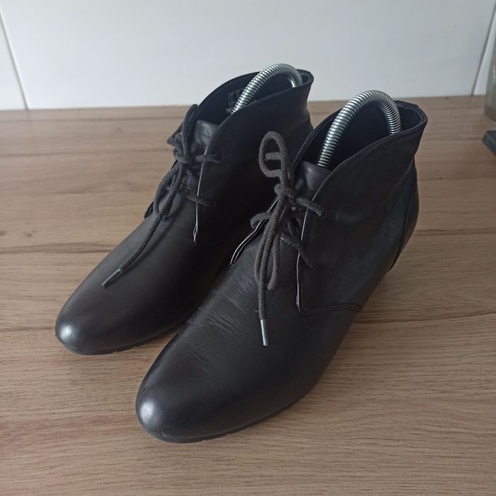 Skórzane botki Clarks Vendra Peak rozmiar 37
