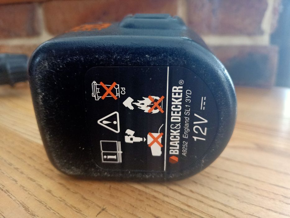 Wkrętarka Black&Decker 12V sprawna