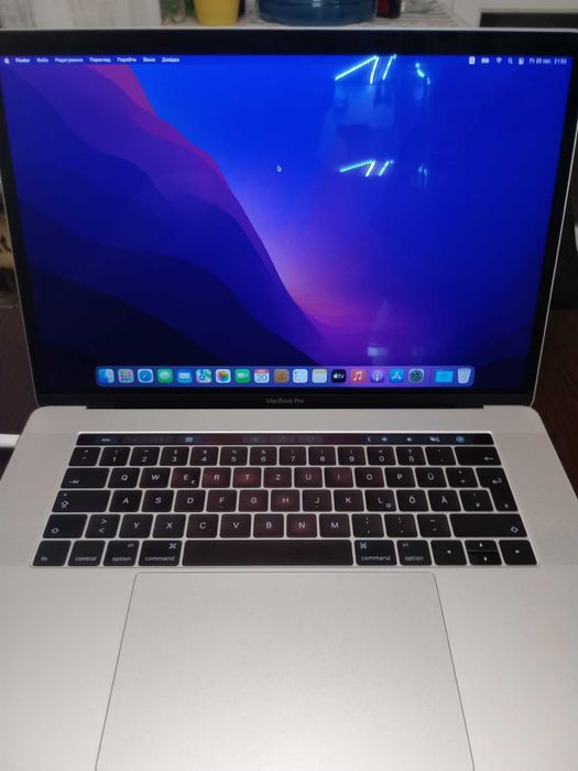 MacBook Pro Intel Core i7 6920HQ/DDR3 16Gb/SSD 2Tb/Radeon Pro 460 4Gb