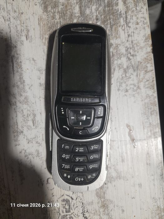 Ретро телефон Самсунг Е350Е