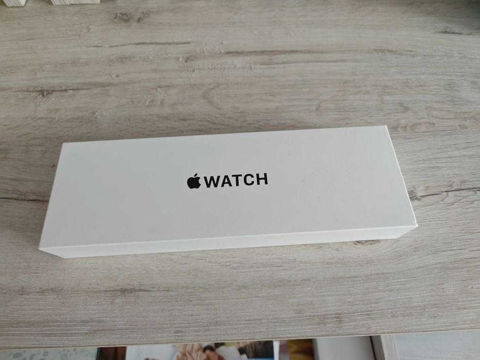 Nowy Apple Watch SE 3 40mm midnight