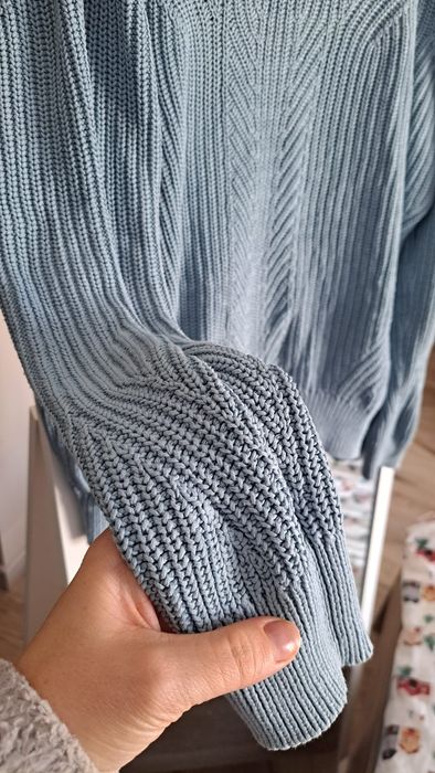 Niebieski sweter damski Marks Spencer rozmiar M